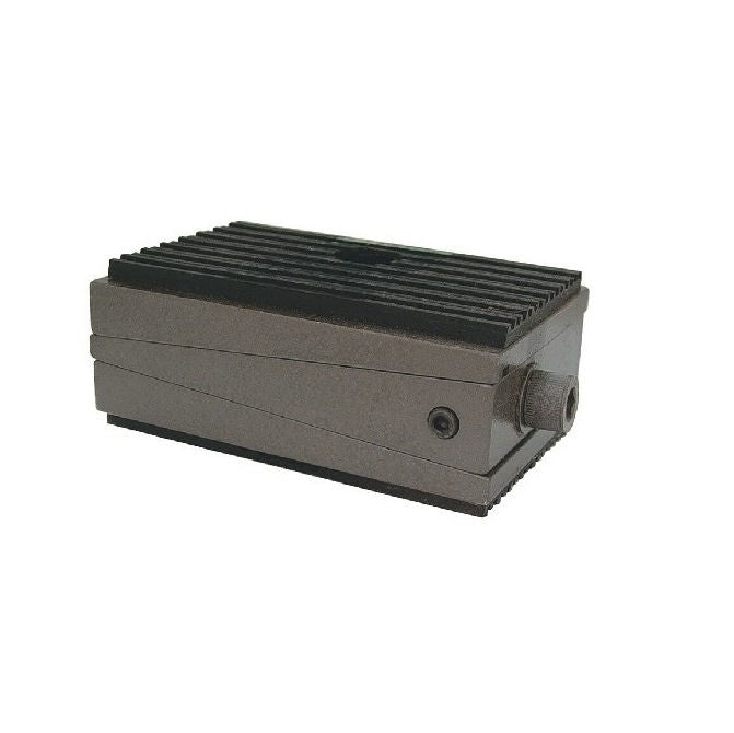 1221988 | MW-4082 --- Wedge Mounts - 4082.3 Kg - 152.4x101.6 mm - Steel